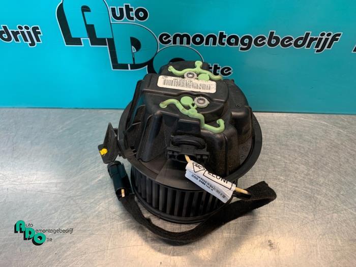 Kachel Ventilatiemotor van een Dacia Sandero, Auto-onderdelen, Overige Auto-onderdelen, Dacia, Gebruikt, 3 maanden garantie, Ophalen of Verzenden