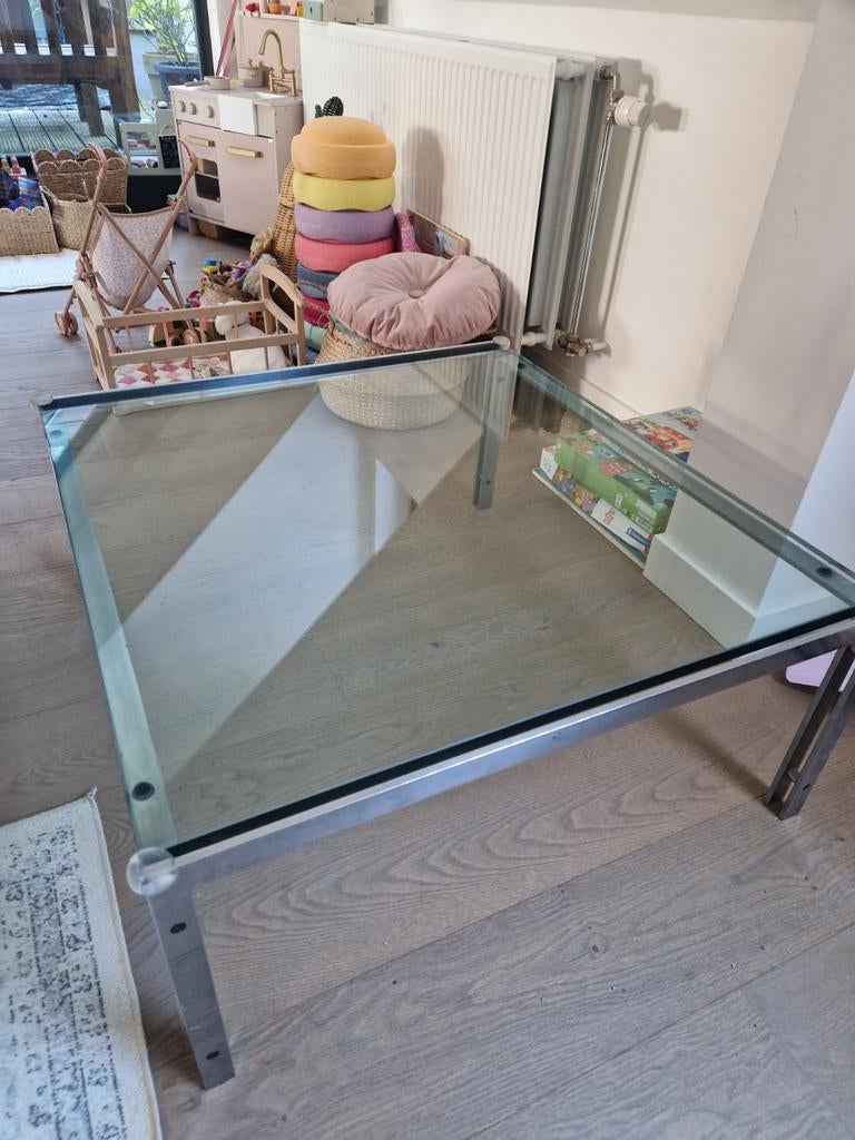 Glazen salontafel, Ophalen, Glas