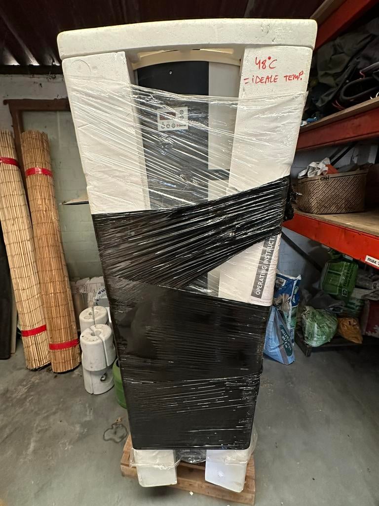 WarmtepompBoiler 285 liter- Nooit gebruikt., Doe-het-zelf en Bouw, Ophalen, Nieuw, Boiler
