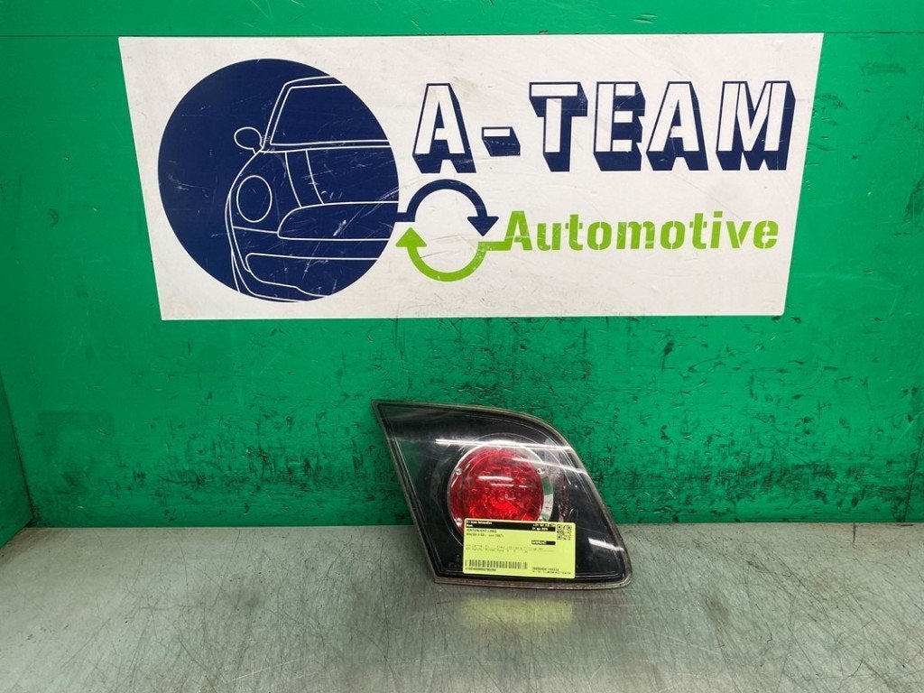 FEU ARRIÈRE GAUCHE Mazda 3 Sport (BK) (01-2003/12-2009), Autos : Pièces & Accessoires, Hitdorfer Straße 73
51371  Leverkusen, DE