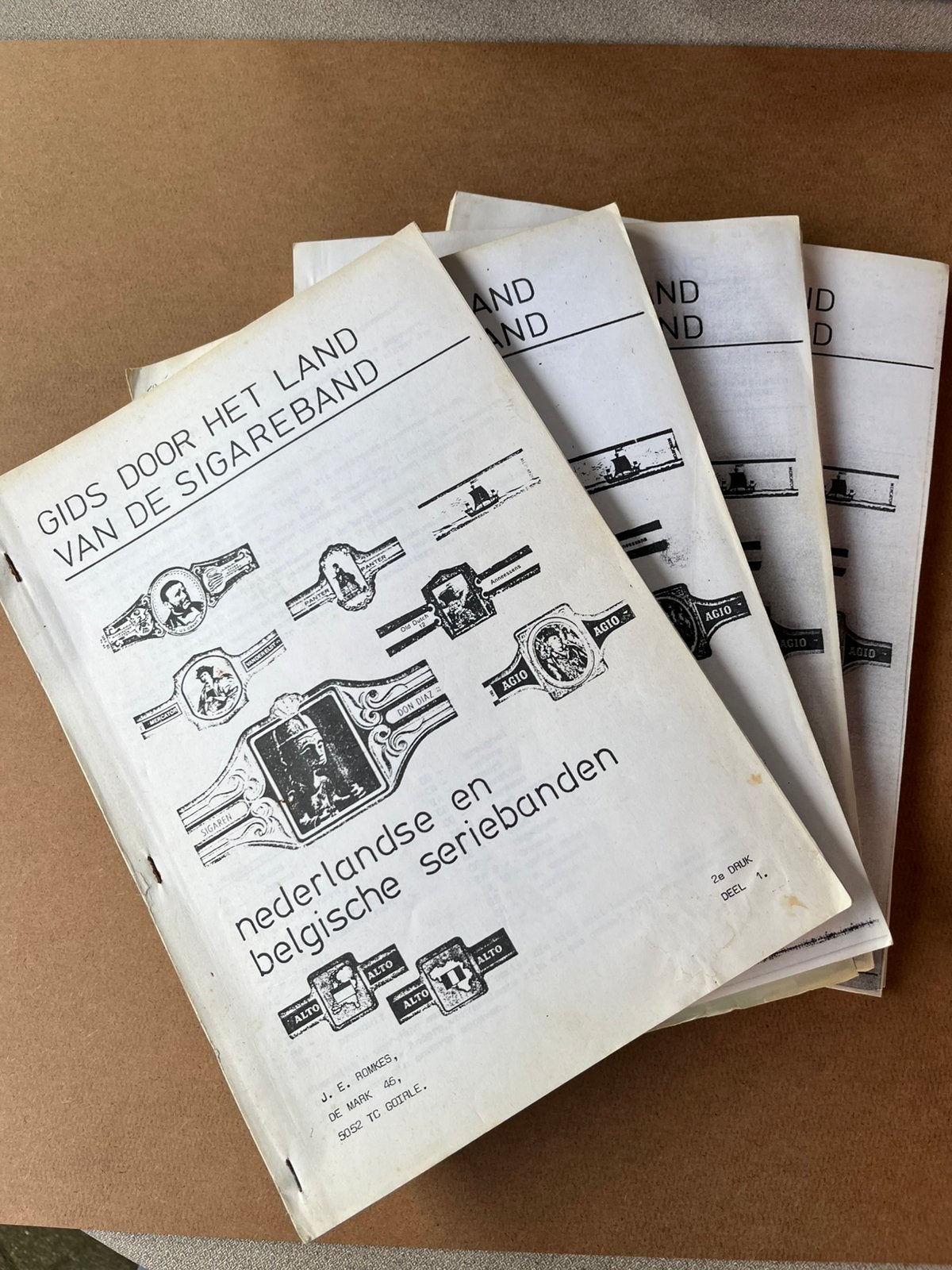 Allerlei soorten katalogen van sigarenbandje, Verzenden, Gebruikt, Sigarenbandjes