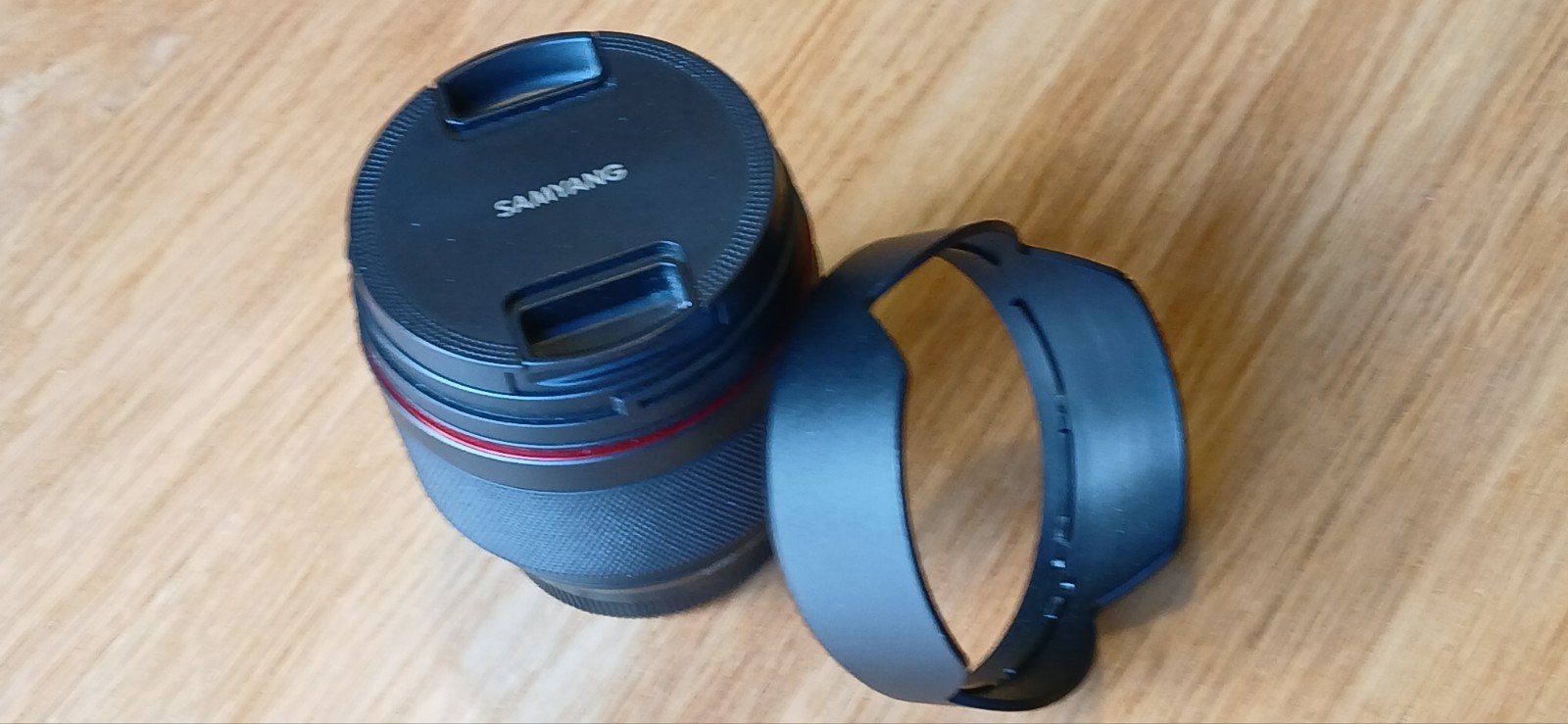 samyang 12mm af 2.0 xf lens voor fujifilm, Ophalen
