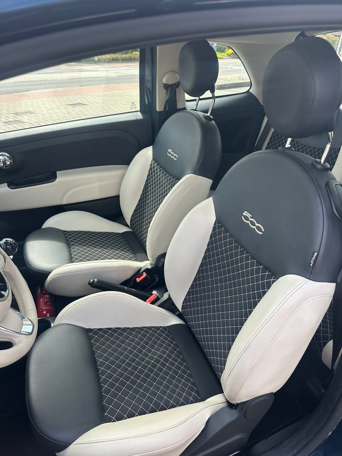Fiat 500 Mild Hybride, Dolcevita uitvoering. Met garantie., Voorwielaandrijving, 4 zetels, Euro 6, Blauw