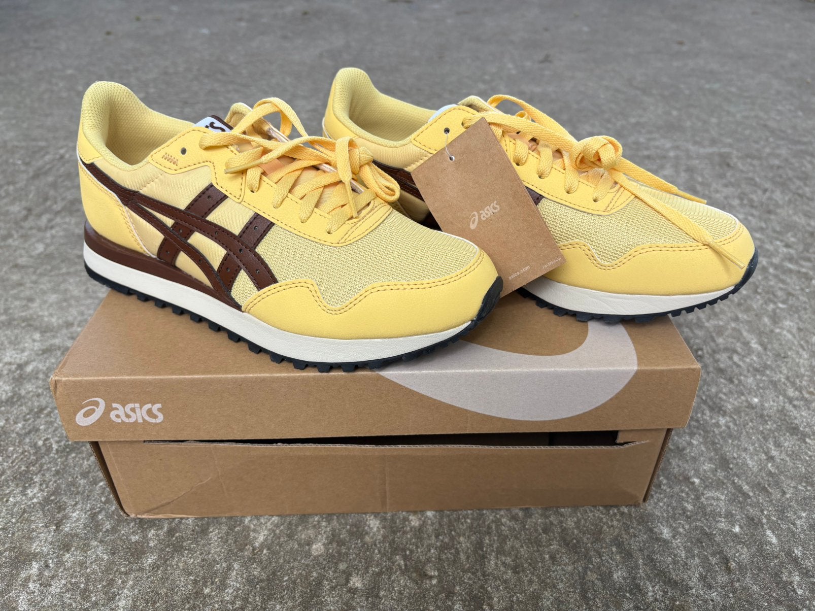 Asics sneakers EU 40,5, Ophalen, Bruin, Nieuw, Sneakers