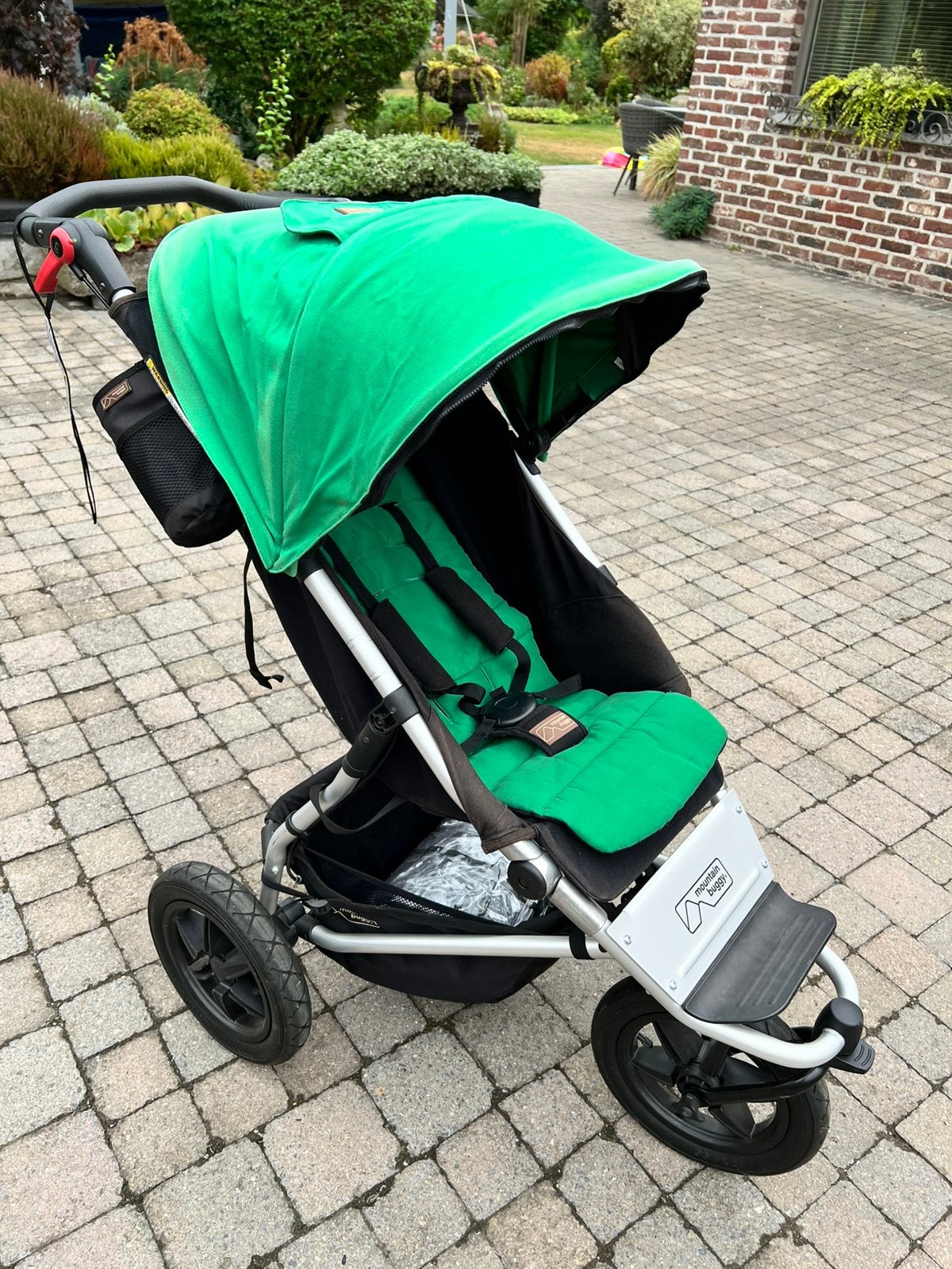 Mountain buggy urban jungle, Enfants & Bébés, Buggys, Enlèvement, Utilisé, Autres marques, Protection de pluie