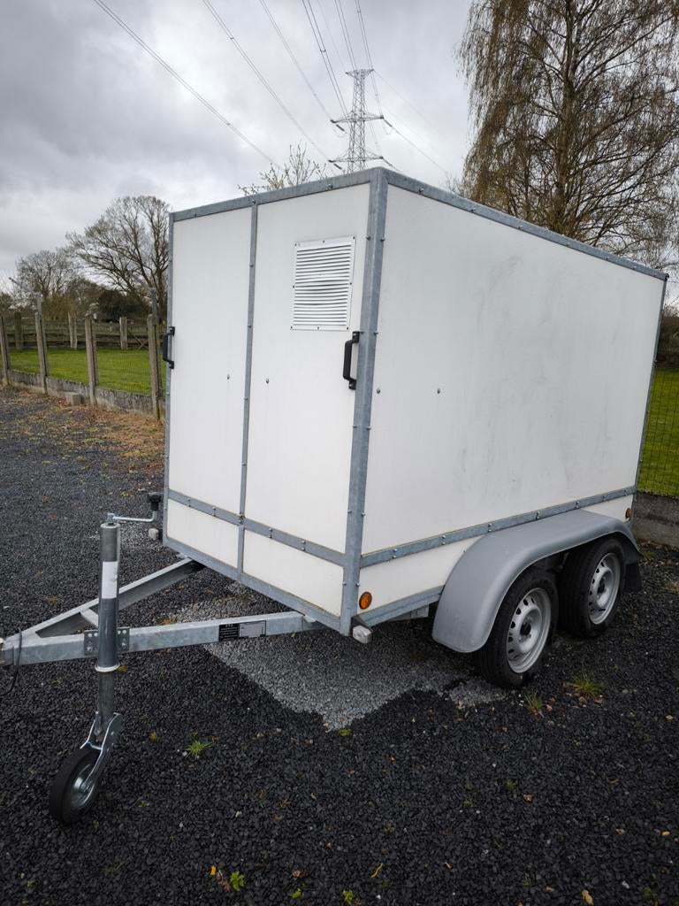 Ongeremde gesloten aanhangwagen 750kg, Auto diversen, Ophalen, Zo goed als nieuw