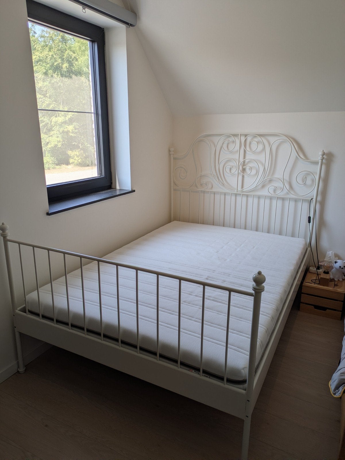 Bed 140cm, incl. matras en lattenbodem, Huis en Inrichting, Slaapkamer | Bedden, Ophalen, 140 cm