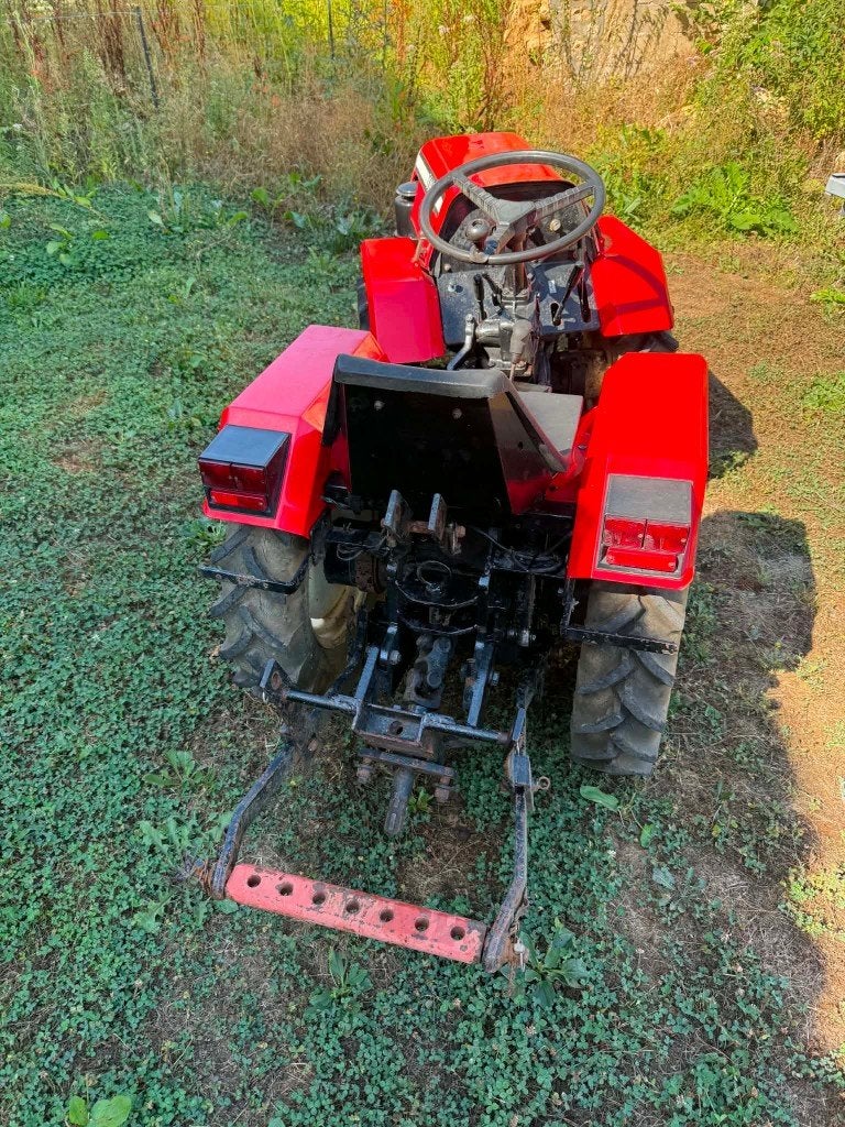 Lombardini 4x4 dieseltrekker met knikbesturing, Ophalen