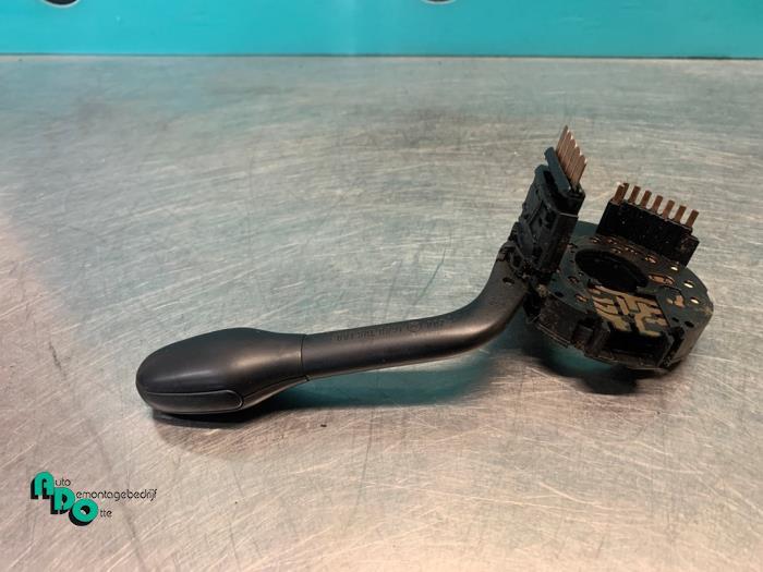 Commutateur feu clignotant d'un Seat Arosa (Arosa 00-), -, 3 mois de garantie, Utilisé, -
