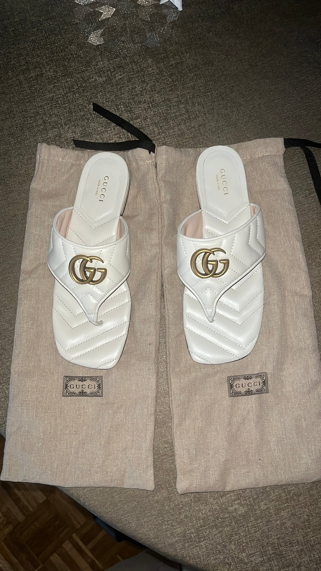 Claquette Gucci + FACTURE, Enlèvement, Comme neuf