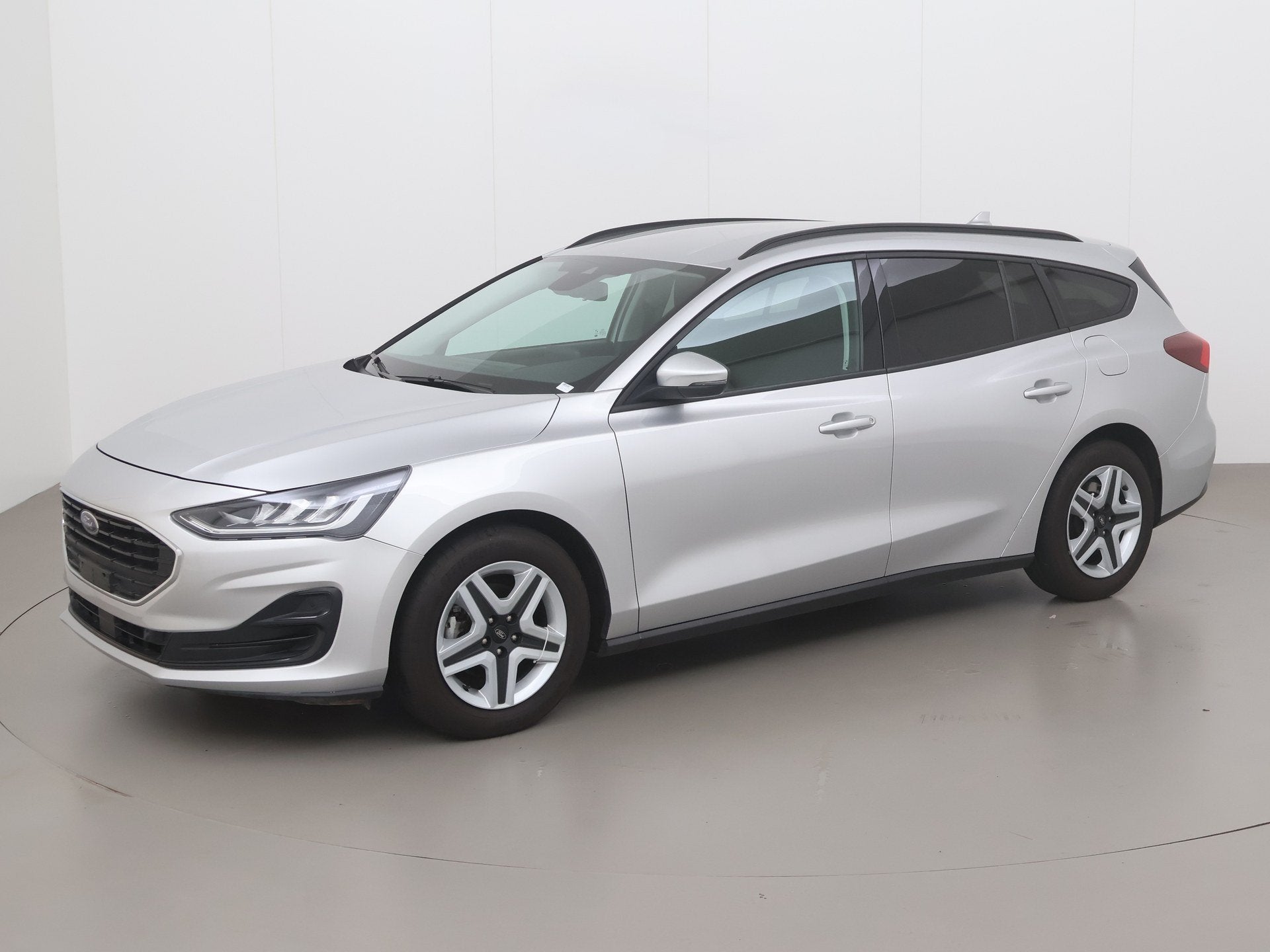 Ford Focus Clipper ecoboost trend edition business 125, Focus, Bedrijf, 5 deurs, Zilver of Grijs