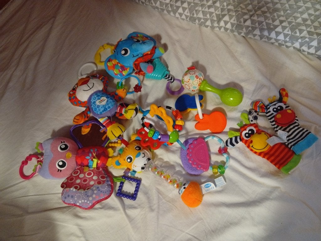 speelgoed baby, Kinderen en Baby's, Ophalen, Zo goed als nieuw, Rammelaar, Met geluid