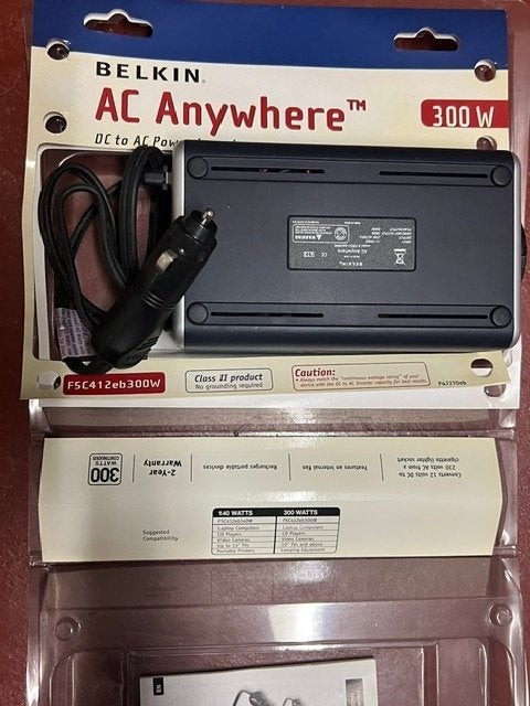 Belkin AC Anywhere 300W omvormer 12v naar 220-240v, Caravans en Kamperen, Ophalen, Nieuw
