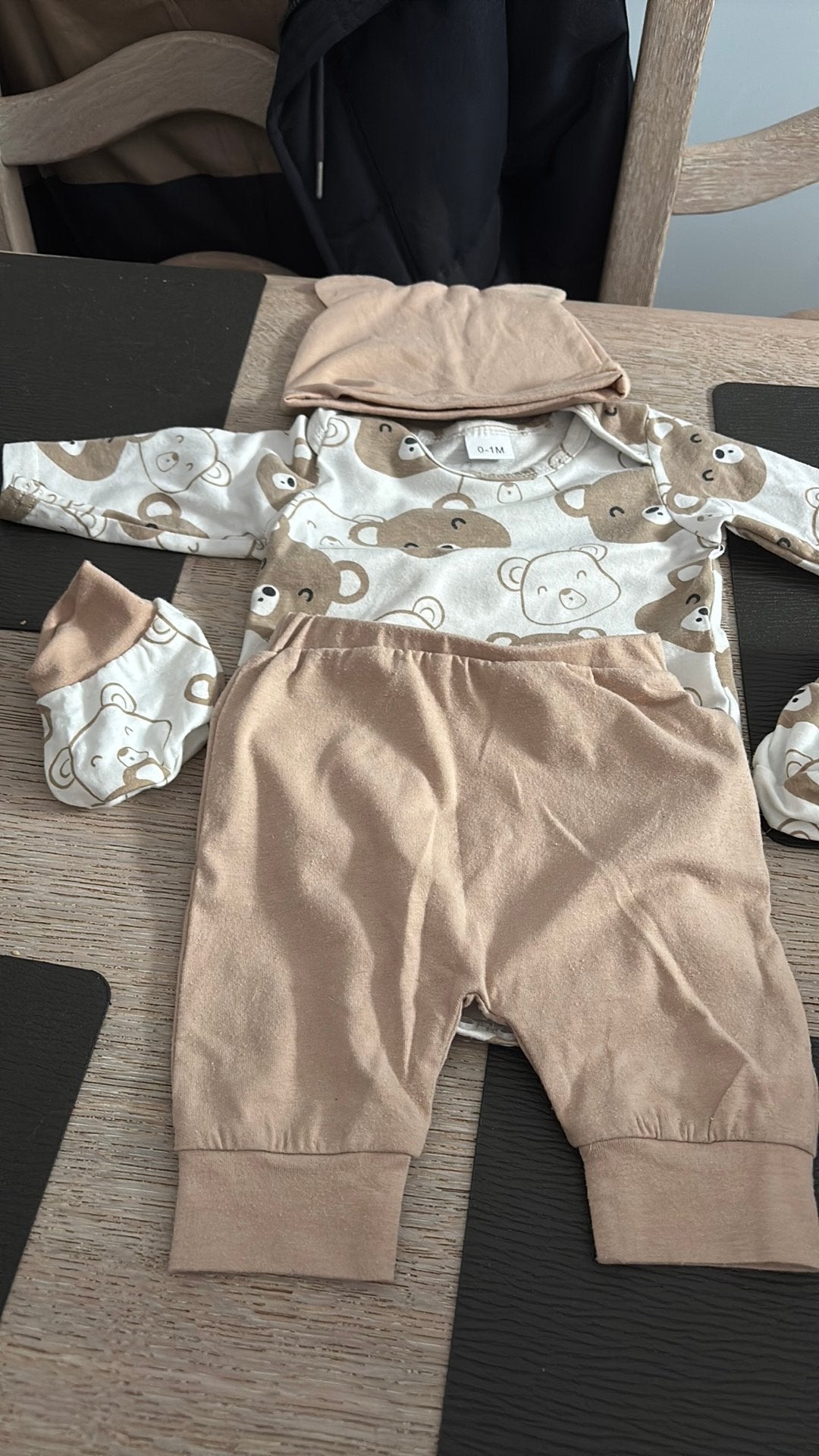 4 delige set, Kinderen en Baby's, Babykleding | Maat 56, Ophalen, Zo goed als nieuw
