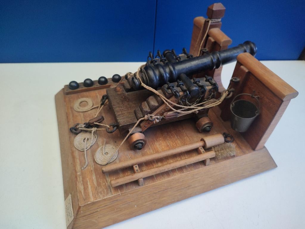 Maquette scheepskanon, Enlèvement ou Envoi