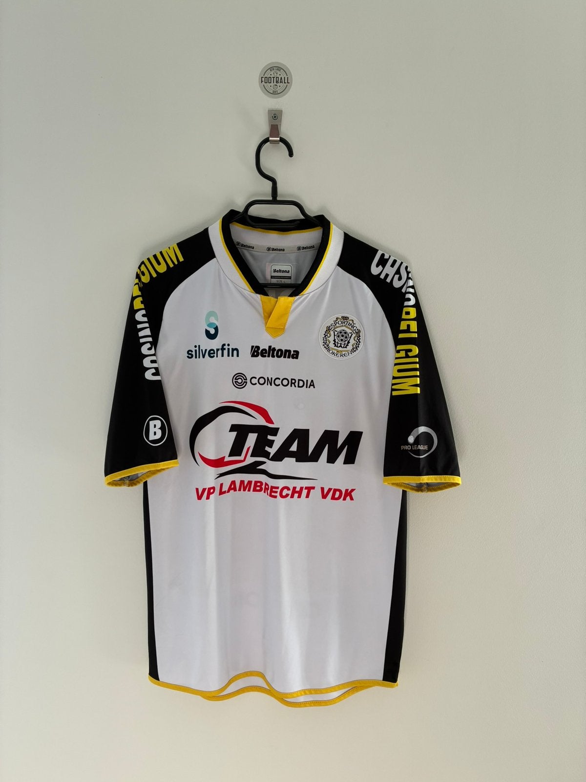Maillot football Matchworn Sporting Lokeren taille L Beltona, Taille L, Enlèvement ou Envoi, Comme neuf