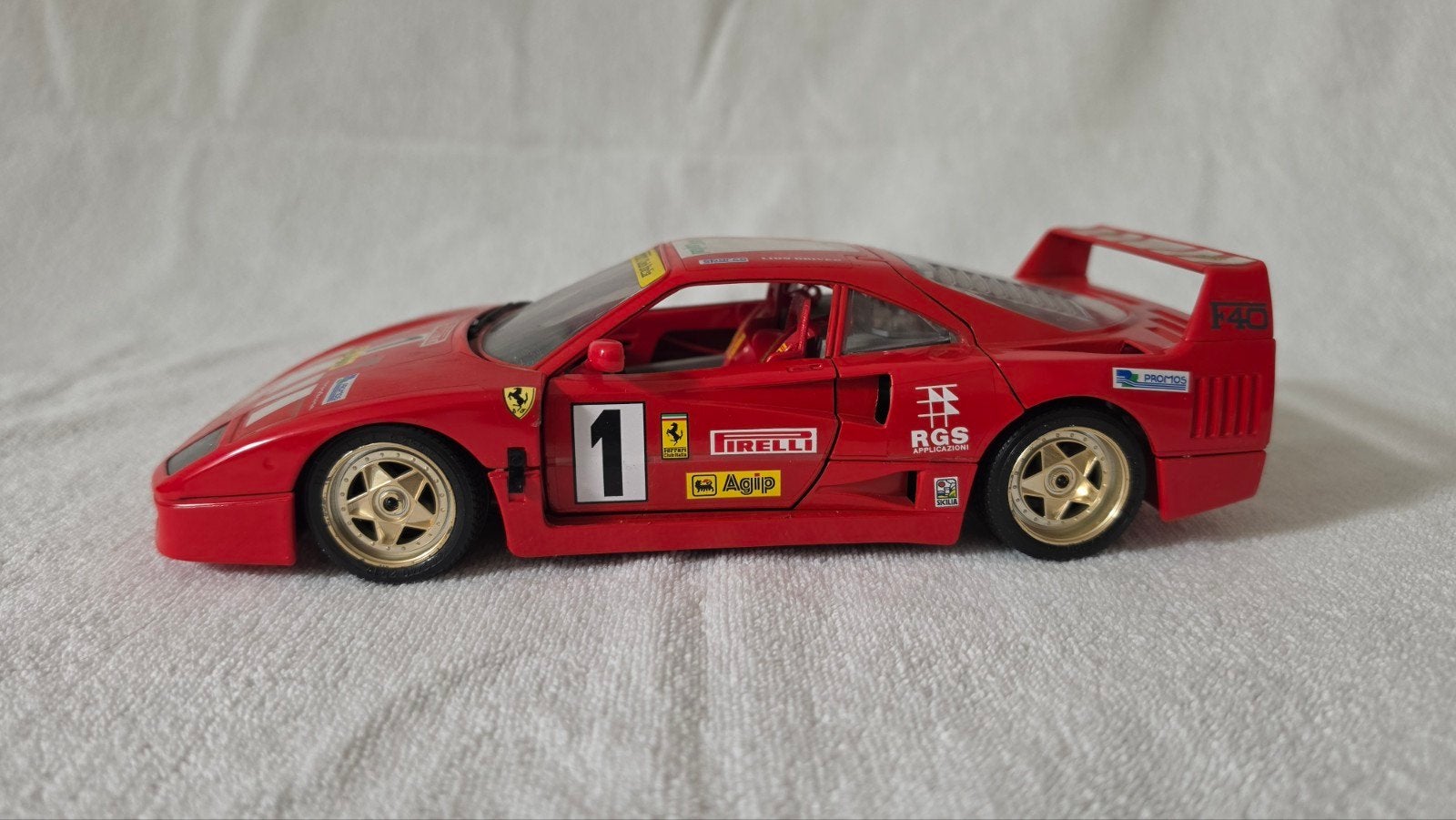 Ferrari F40 evoluzione 1992 originele doos, Enlèvement ou Envoi, Comme neuf, Voiture, Burago