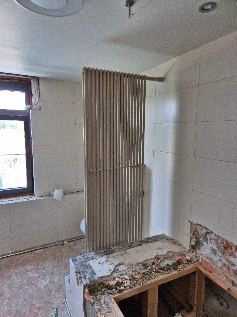 Radiator Vasco Veronica VRV2-X, Bricolage & Construction, Chauffage & Radiateurs, 800 watts ou plus, Enlèvement, Utilisé, 80 cm ou plus