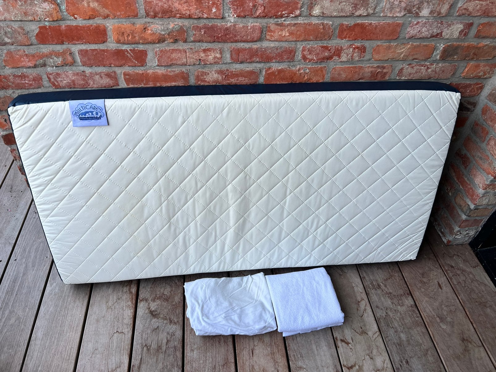 Mooie matras voor babybed van Multicare (60x120cm), Enlèvement, Comme neuf, Matelas