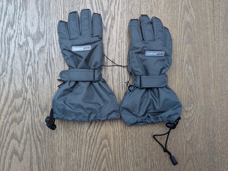 ski enfant - gants de ski Reima gris - taille 5 (6-8 ans), Enlèvement, Utilisé, Ski