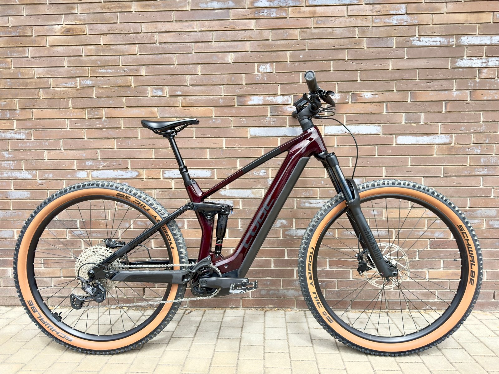 VTTAE èlectrique | Cube Stereo Hybrid Race 140  Carbone 2024, Fietsen en Brommers, Elektrische fietsen, Ophalen, Zo goed als nieuw