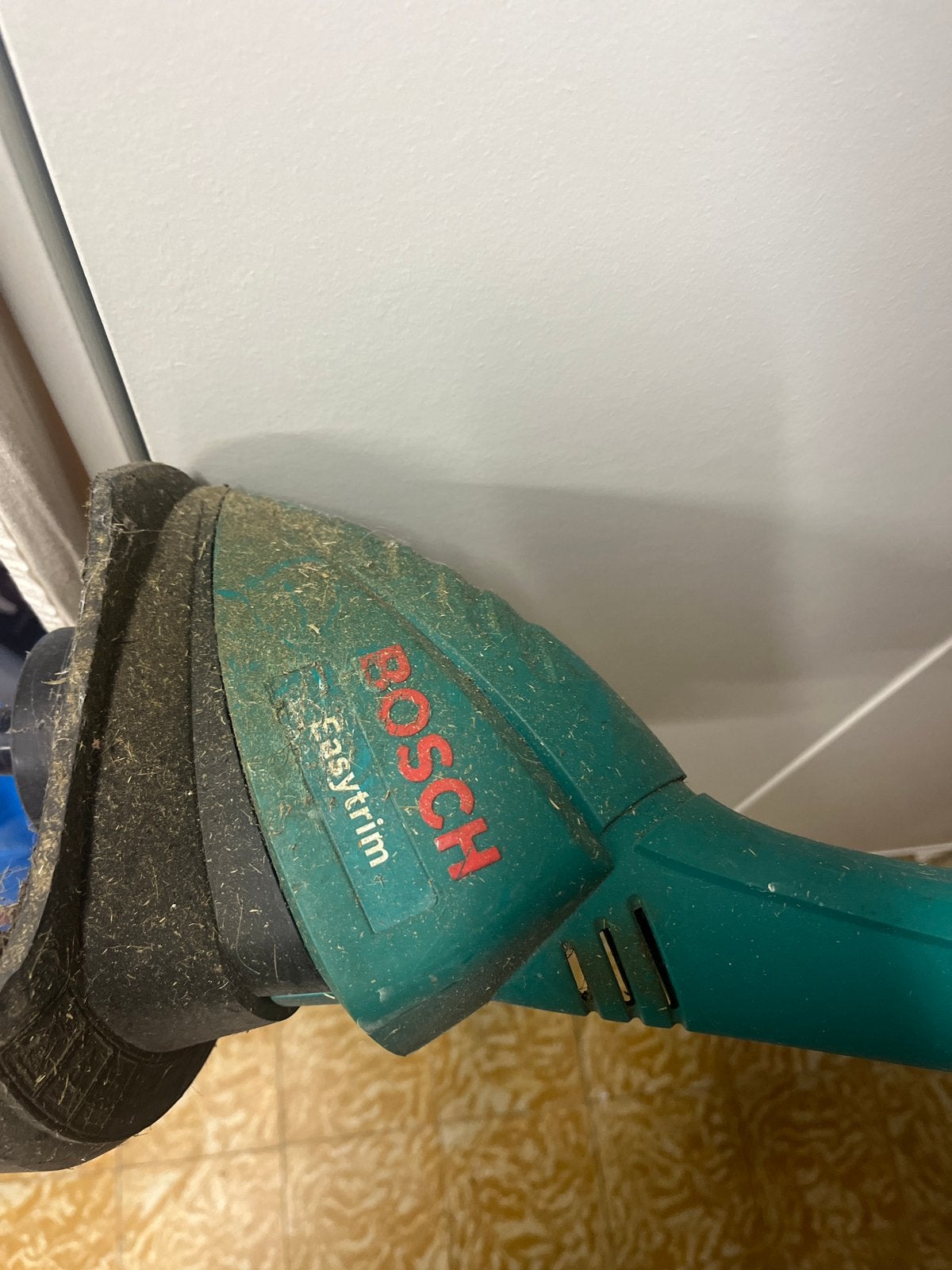 Bosch grastrimmer elektrisch, Tuin en Terras, Grastrimmers, Ophalen, Gebruikt, Minder dan 10 cm, Elektrisch