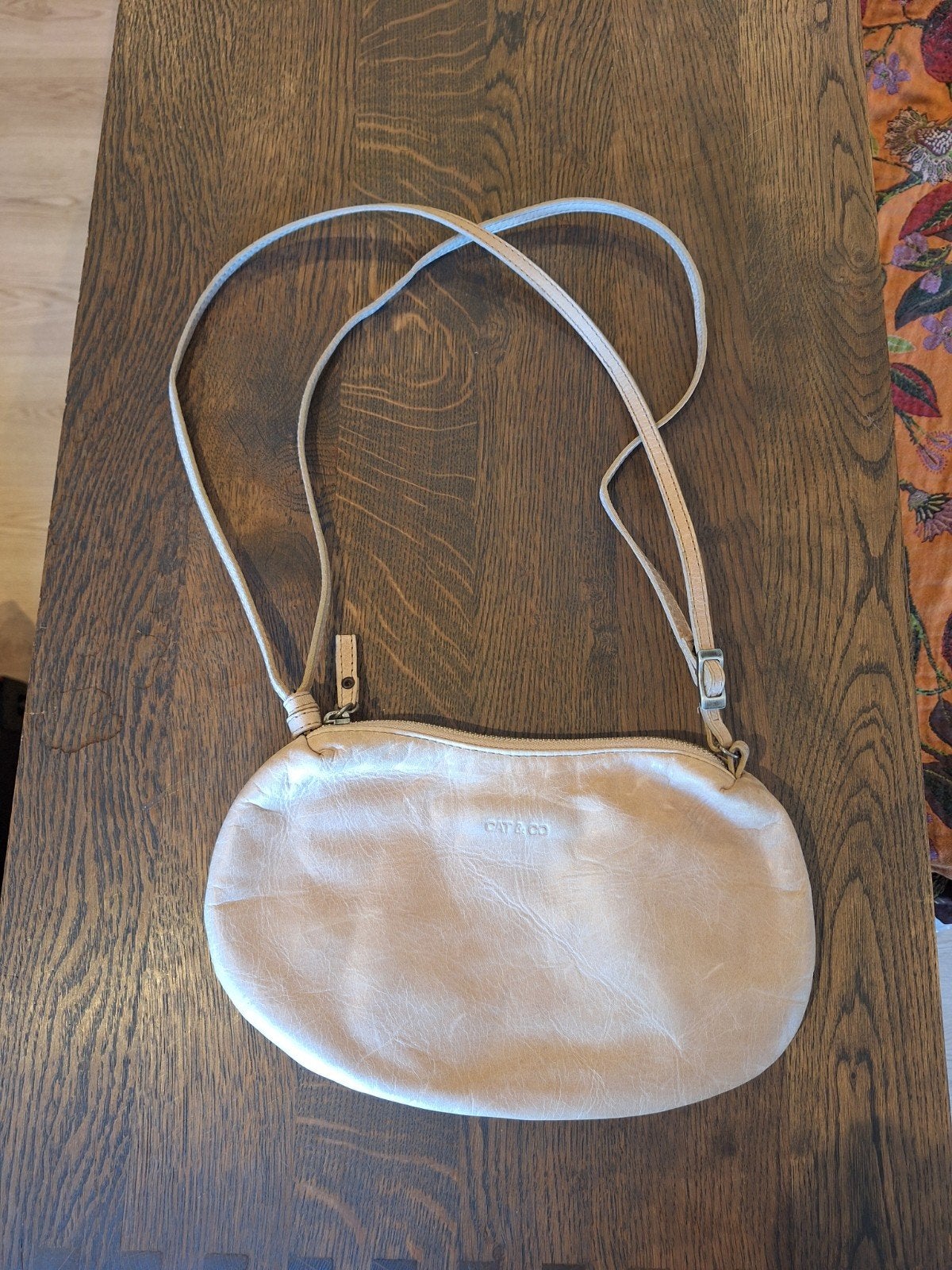 Sac à main en cuir Cat&Co, Bijoux, Sacs & Beauté, Enlèvement ou Envoi, Beige, Cuir