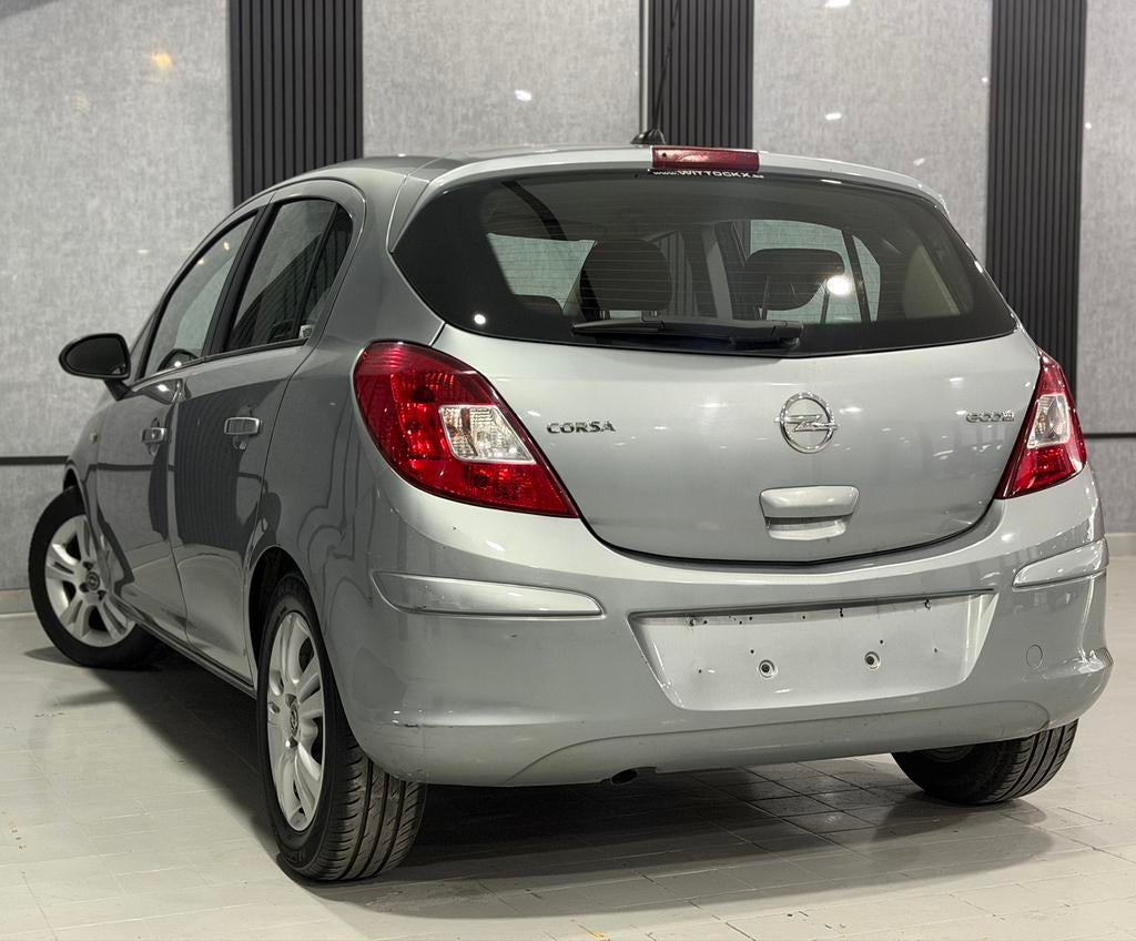 OPEL CORSA 1.3 CDTI 95 PK FULL OPTION KLAAR VOOR REGISTRATIE, Auto's, Euro 5, Sound system, Bedrijf, Corsa