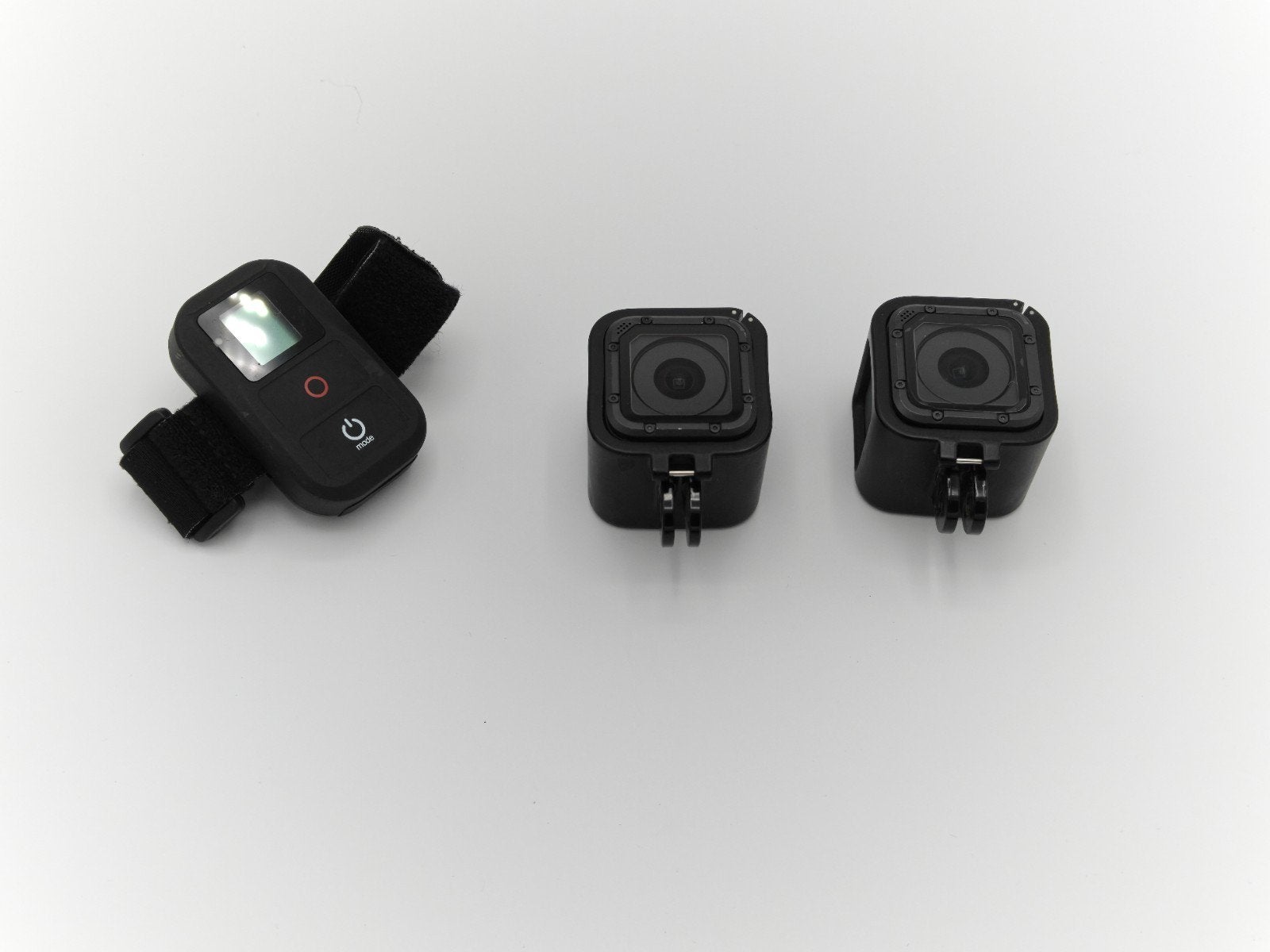 Set van 2x GoPro Hero 5 Session + GoPro Case & Suptig Wifi R, Envoi, Utilisé, GoPro