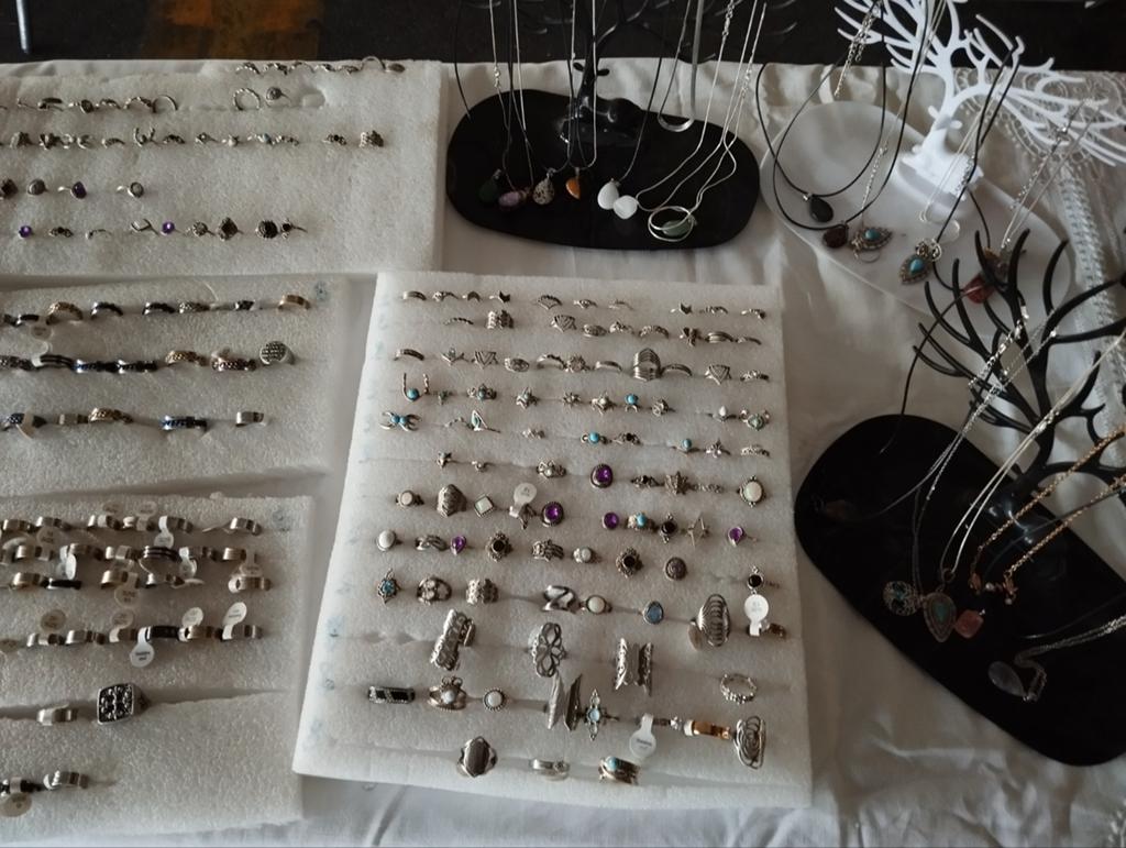 Lot de bijoux en acier inoxydable+-300 articles, Enlèvement