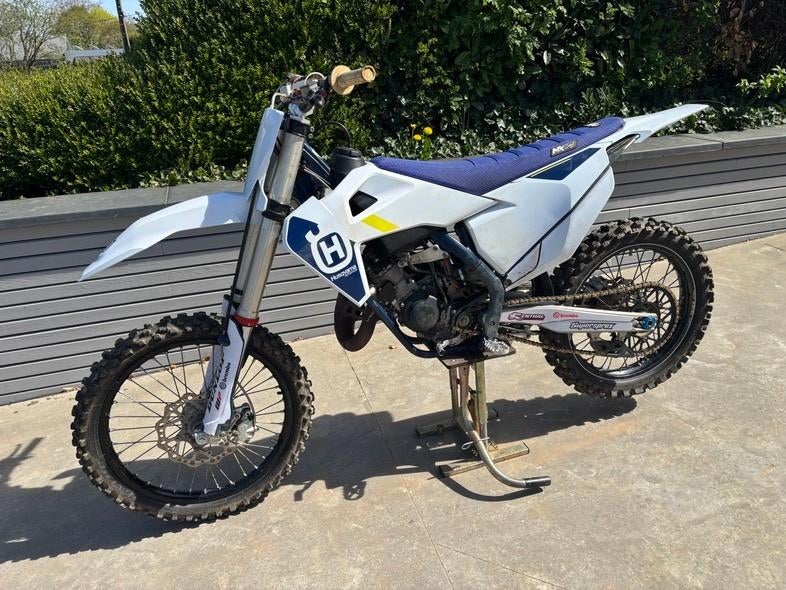 Husqvarna TC 125 - 2022, Motoren, Gebruikt, Particulier, Meer dan 35 kW, 1 cilinder