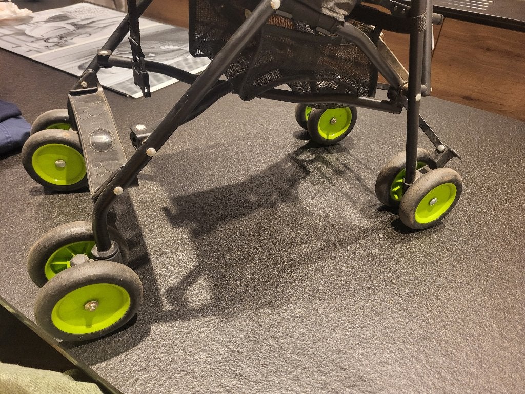 KINDERSPEELGOED, Enlèvement