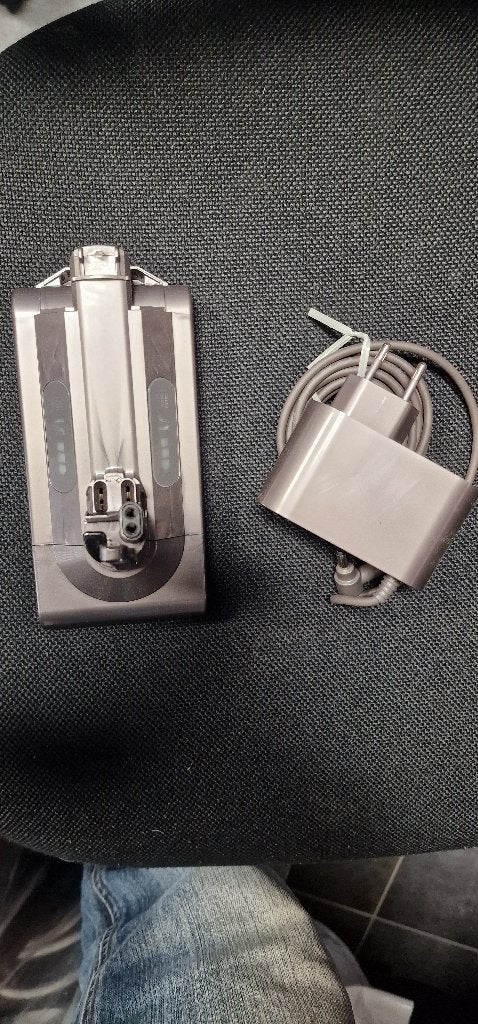Dyson DC10 batterij nieuw, Combi-reiniger, Nieuw, Ophalen of Verzenden, Dyson