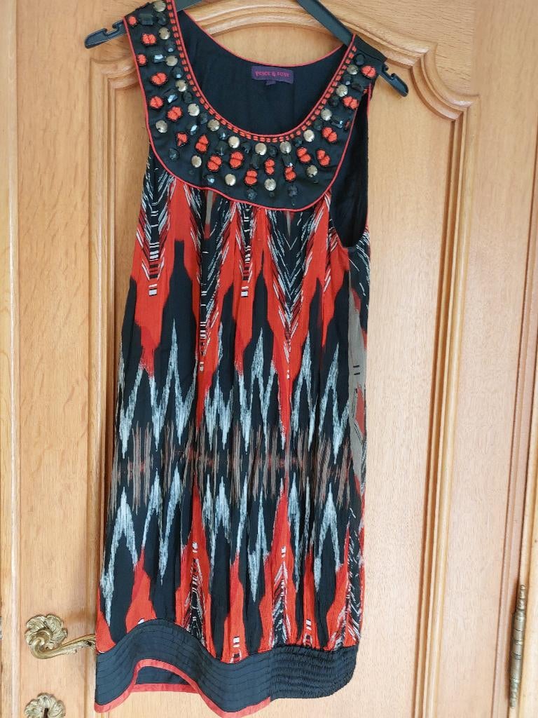 robe "Peace and love" Taille 42 - comme neuve!, Kleding | Dames, Ophalen, Peace and love, Maat 42/44 (L), Zo goed als nieuw
