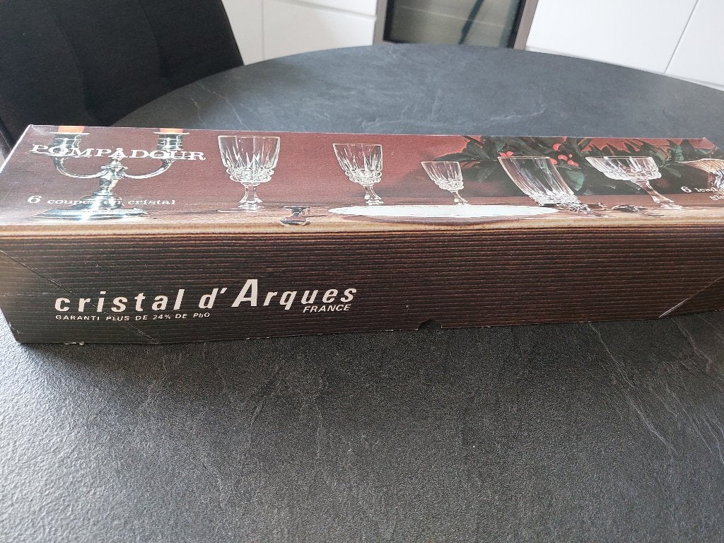 Set van 12 coupes Cristal d'Arques Pompadour, Ophalen, Zo goed als nieuw, Overige typen