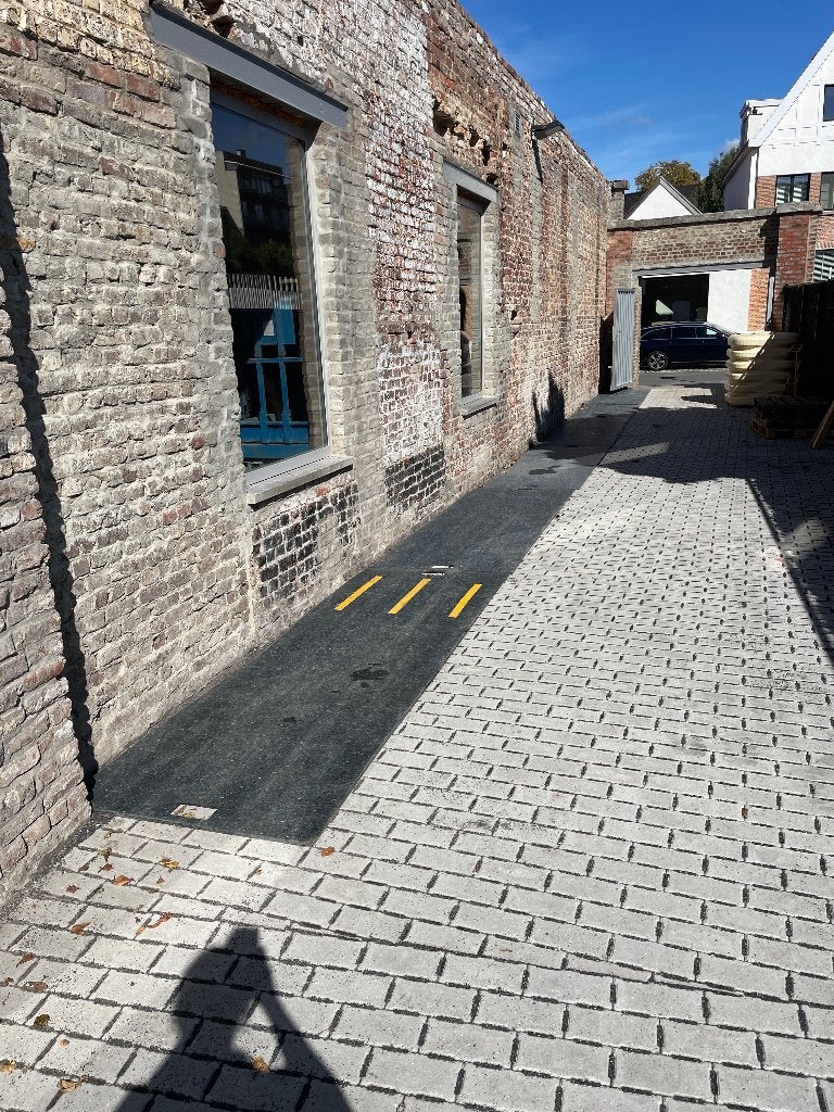 6 gebruikte kunststof rijplaten / oprijplaten (in, Doe-het-zelf en Bouw, Ophalen, Gebruikt
