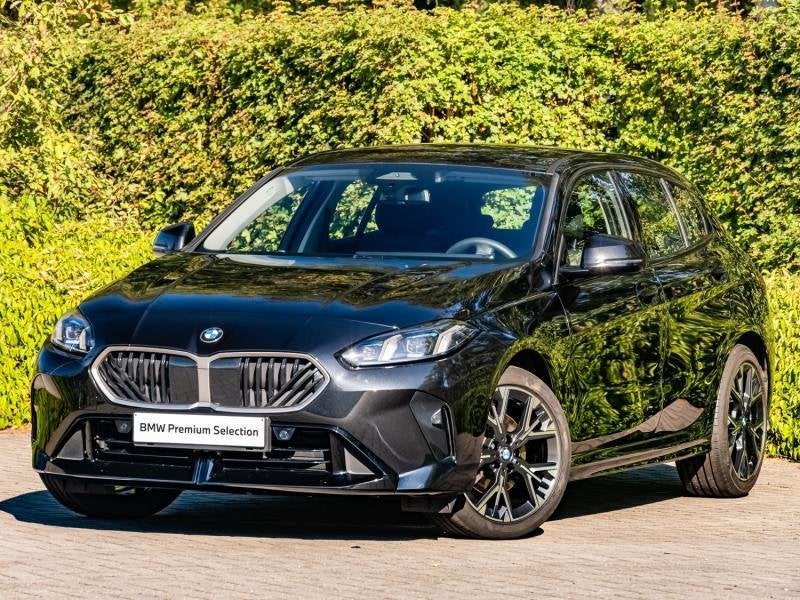 BMW 1-Serie 116i / M Sport Design, Auto's, Zwart, Bedrijf, 5 deurs, https://public.car-pass.be/vhr/50c85c52-a4c7-41ed-8bec-6e7c58291154