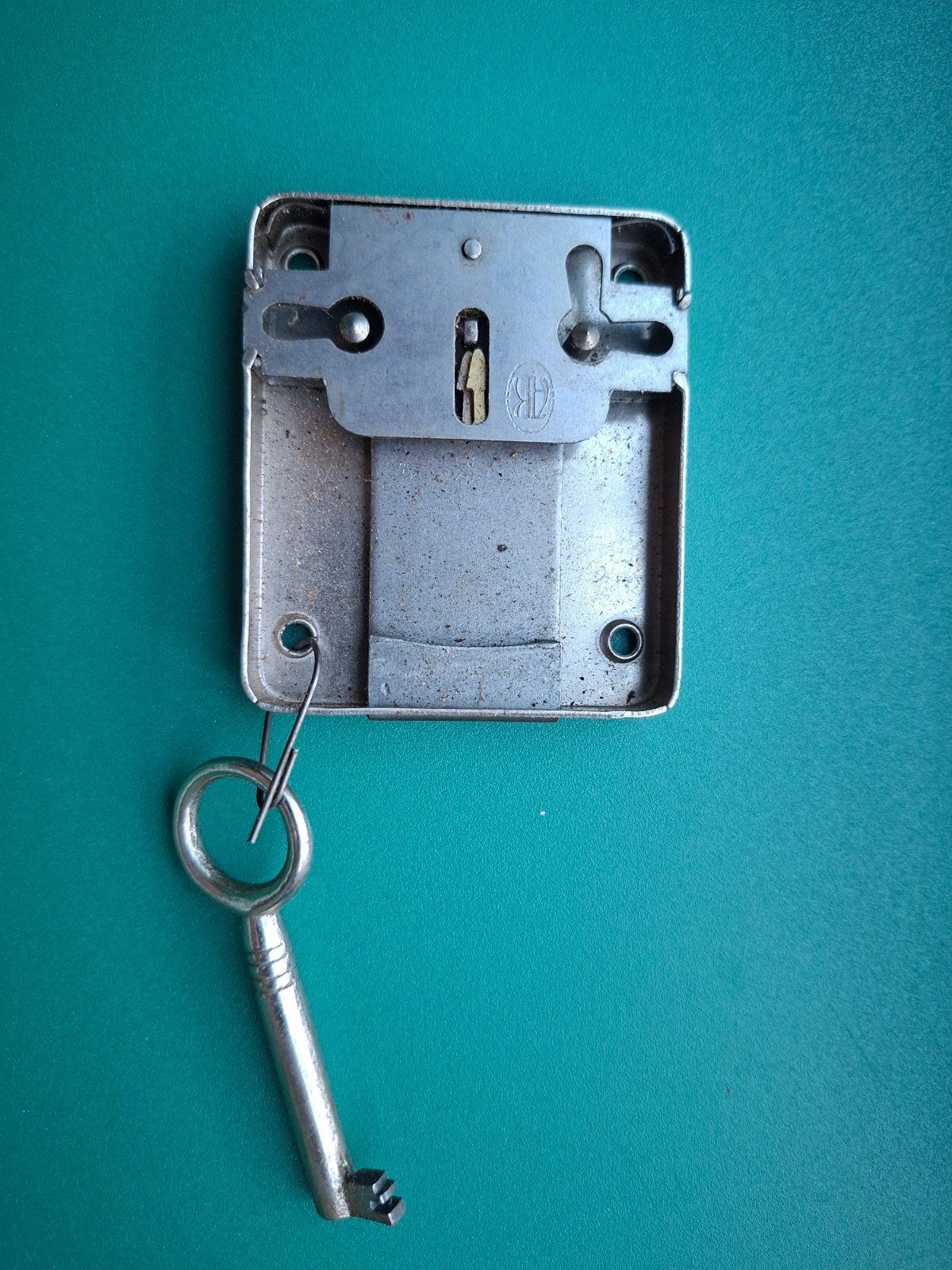 Opbouwslot meubelslot, Antiek en Kunst, Antiek | Meubels | Kasten, Ophalen