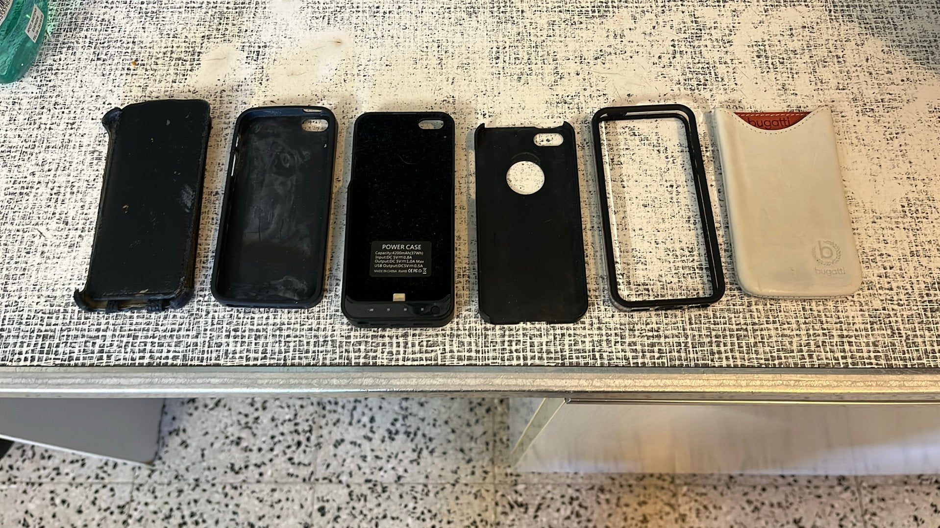 Hoesjes bumperframe voor iPhone 5 /5s /se, Ophalen, Zo goed als nieuw, IPhone 5