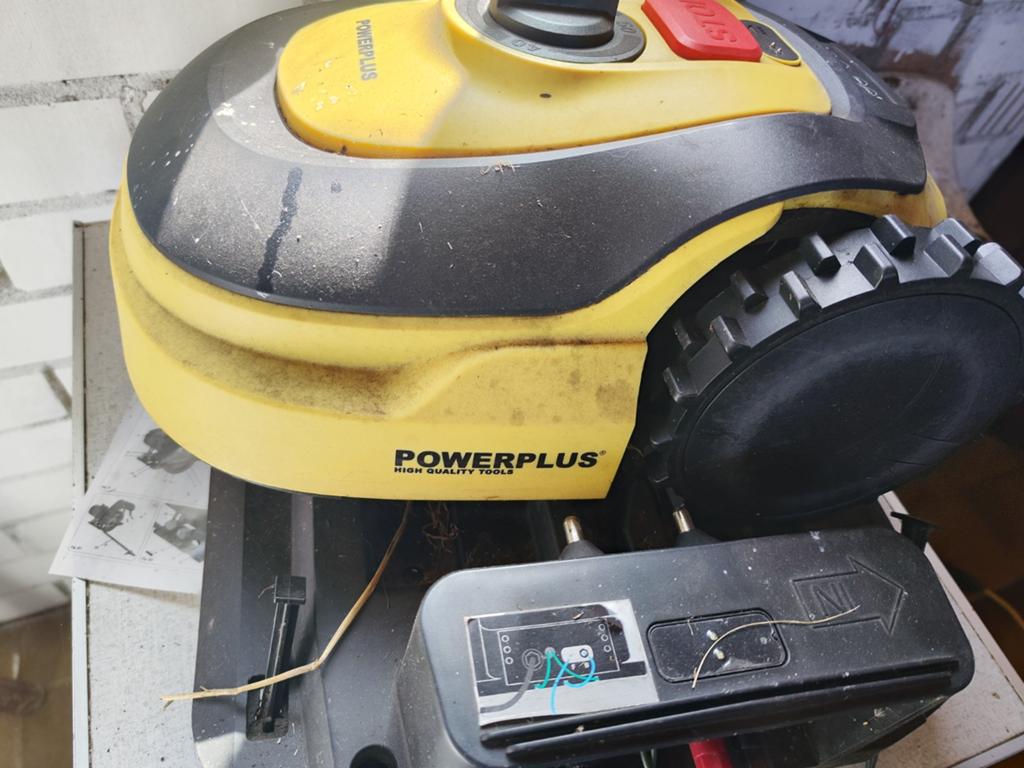 Powerplus robotmaaier, Tuin en Terras, Ophalen