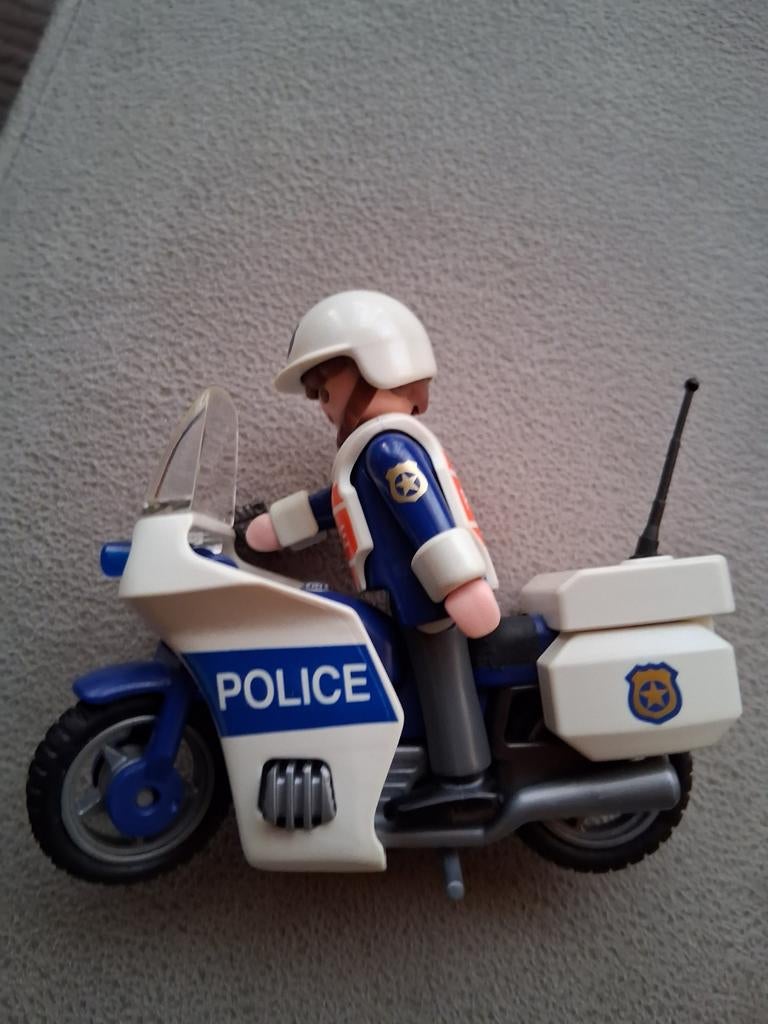 Playmobil politie op moto 3986, Enlèvement ou Envoi