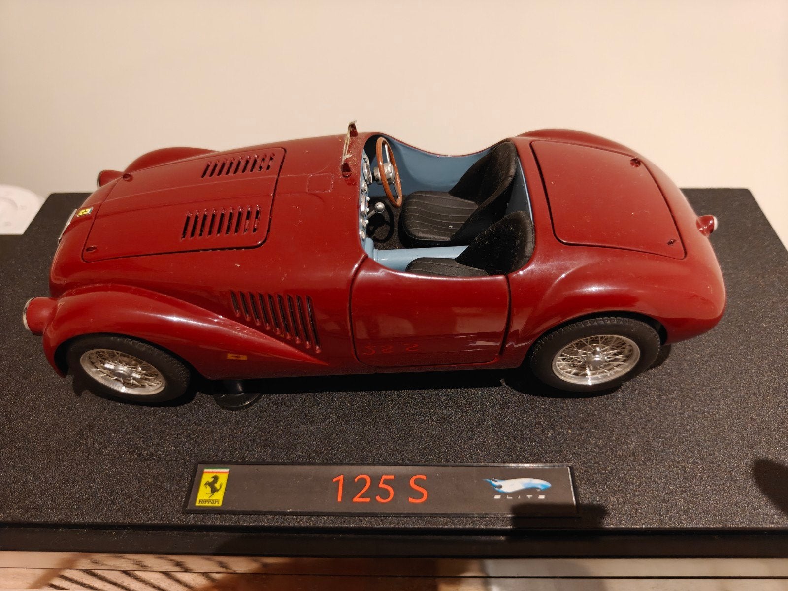 Hot Wheels Elite 1/18 - 125 S, Ophalen of Verzenden, Zo goed als nieuw, Auto, Hot Wheels
