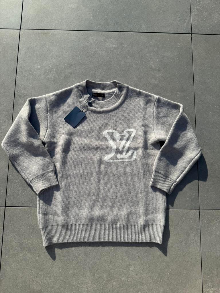 Pull Louis Vuitton, Enlèvement ou Envoi, Neuf, Taille 52/54 (L)