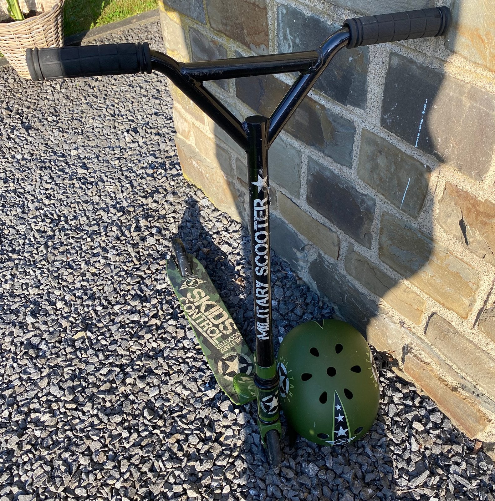 Trottinette freestyle Stamp avec casque de la même marque, Vélos & Vélomoteurs, Enlèvement, Comme neuf