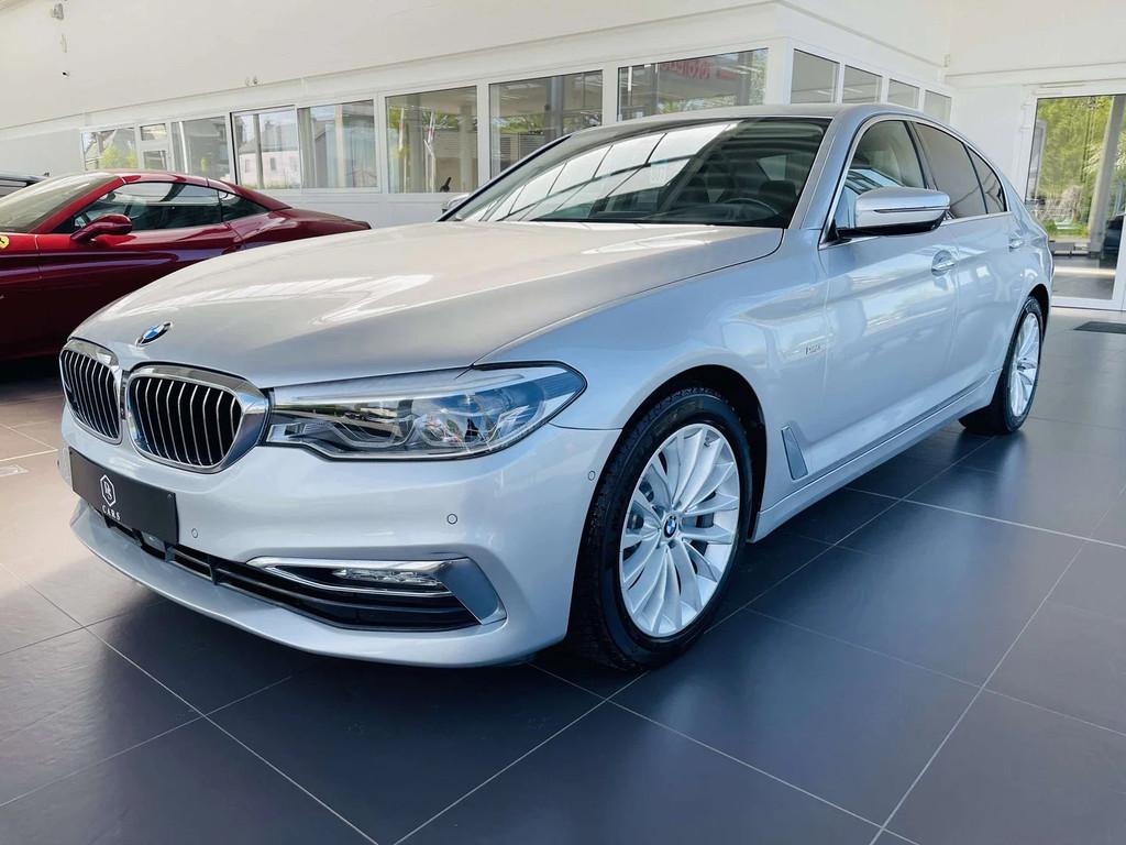 BMW 5 Serie 520 dA * GARANTIE + LUXURY LINE + LED + CUIR + G, Auto's, BMW, Bedrijf, Te koop, 5 Reeks, ABS, Adaptive Cruise Control