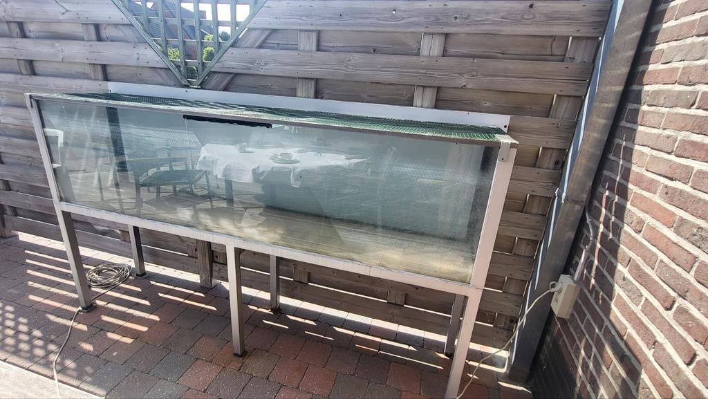 Waterdichte metalen aquarium ophaling Wielsbeke, Ophalen