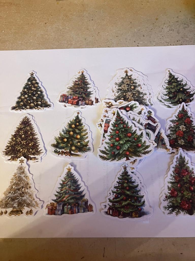 Scrapbooking 46 stickers kerstbomen, Hobby en Vrije tijd, Scrapbooking, Ophalen, Nieuw