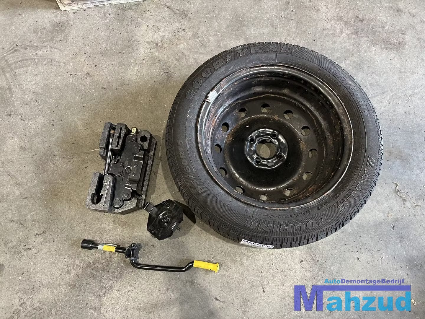 RENAULT MEGANE 4X100 60.1 15 inch thuiskomer reservewiel kri, Auto-onderdelen, Banden en Velgen, Renault Group, Gebruikt, Contact.group@renault.com