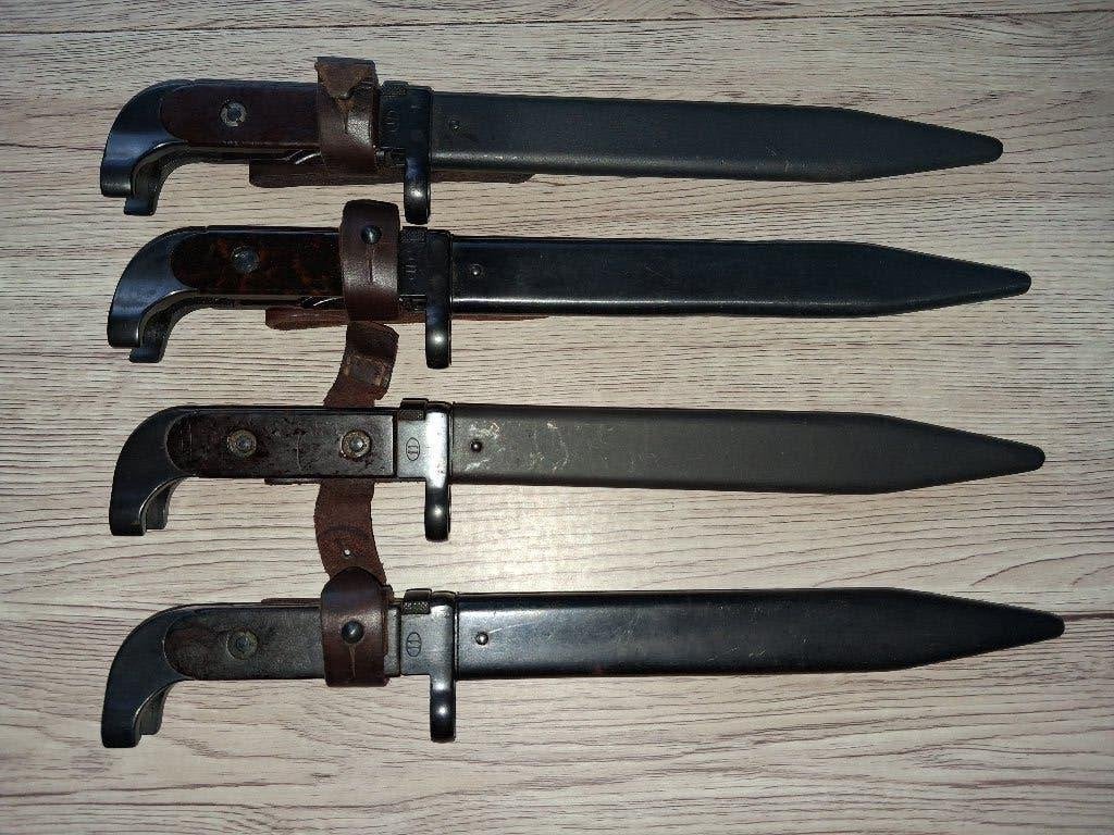 Baïonnettes AK-47 Radom., Enlèvement, Armée de terre, Couteau ou Poignard