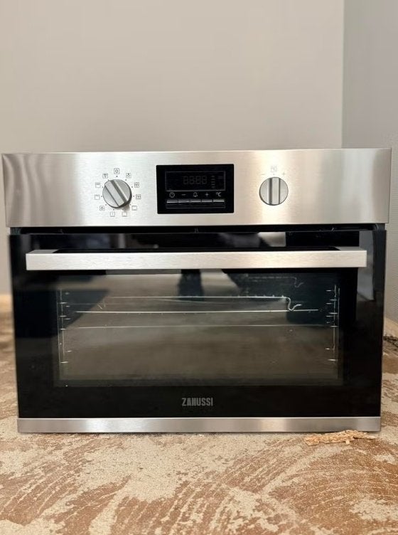 Zanussi inbouwoven, Electroménager, Fours, Comme neuf, Enlèvement, Air chaud, Moins de 45 cm